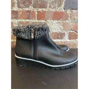 Adrienne Vittadini Black Fuax Leather Cuffed Wedge Ankle Bootie Womens Size 7